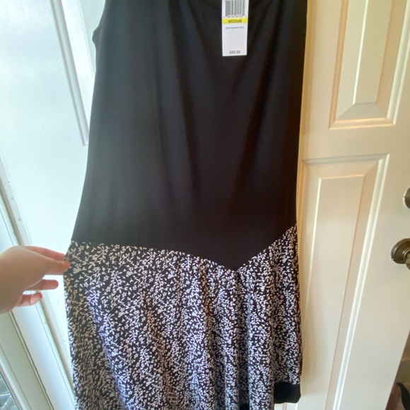 New floral lbd - Picture 3 of 4